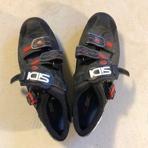 Siri Dominator 7 (Mens)